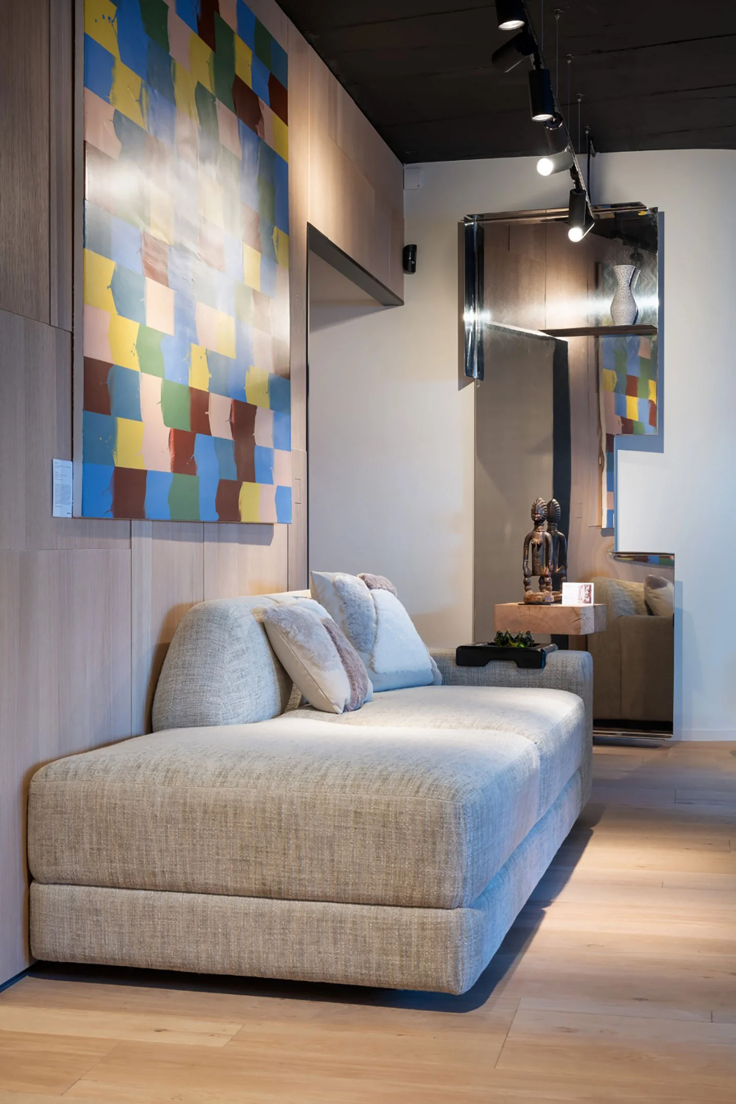 Why Does Wood Move? Humidity, Seasons and Stable Floors