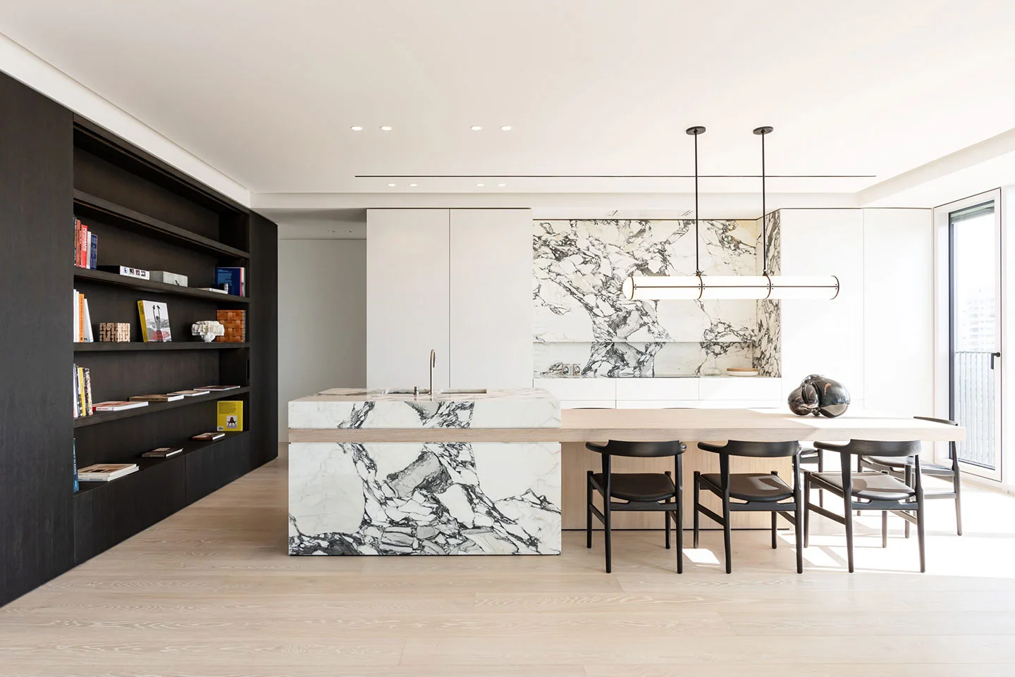 Light Oak Flooring vs Ash, Maple and Beech: Choosing a Pale Floor
