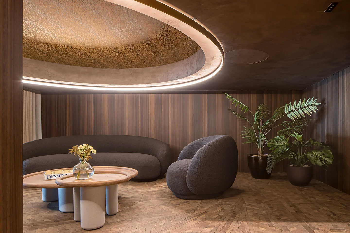 Smoked Oak Flooring: How Fuming Darkens Oak Naturally